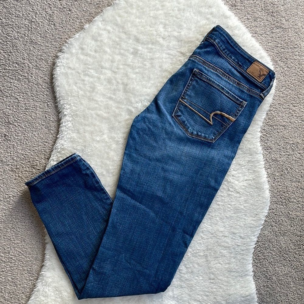 American eagle superstretch skinny jeans size 6 medium wash